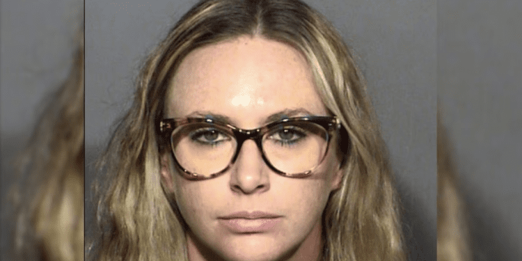 christian-school-teacher-'missg-lover'-accused-of-grooming-female-student-on-snapchat