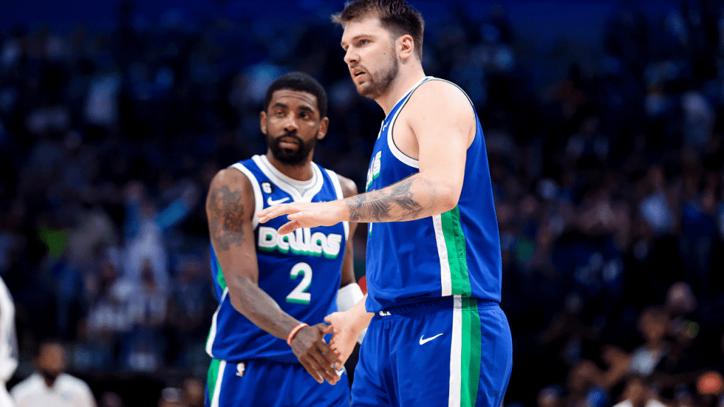 “nobody-in-this-chat-can-guard-luka-doncic”:-kyrie-irving-roasts-twitch-fans-while-…