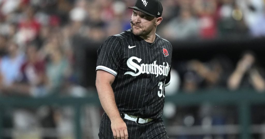 white-sox-pitcher-liam-hendriks-hopeful-for-return-after-tommy-john-surgery-–-cbs-news