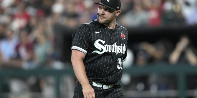 white-sox-pitcher-liam-hendriks-hopeful-for-return-after-tommy-john-surgery-–-cbs-news