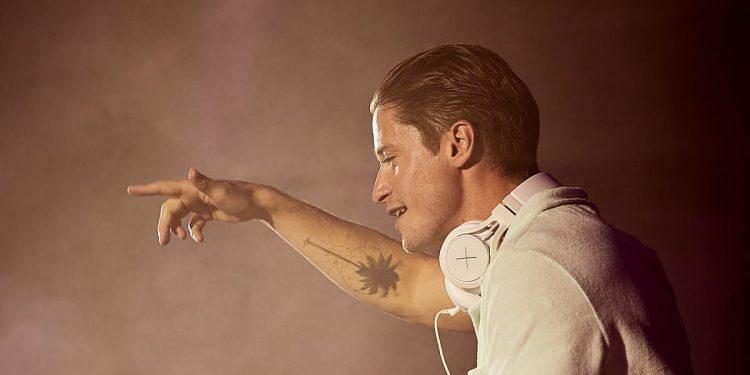 snapchat-introduces-evolving-ar-lens-for-kygo's-ushuaia-ibiza-residency-–-edm.com