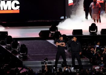new-york-yankees-celebrate-50-years-of-hip-hop-with-star-studded-concert-at-yankee-stadium