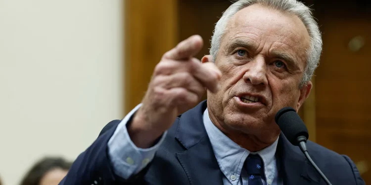 judge-schedules-emergency-hearing-in-rfk-jr.'s-lawsuit-over-youtube-allegedly-censoring-…