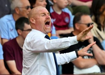dyche's-verdict-on-villa-reverse-–-everton-fc
