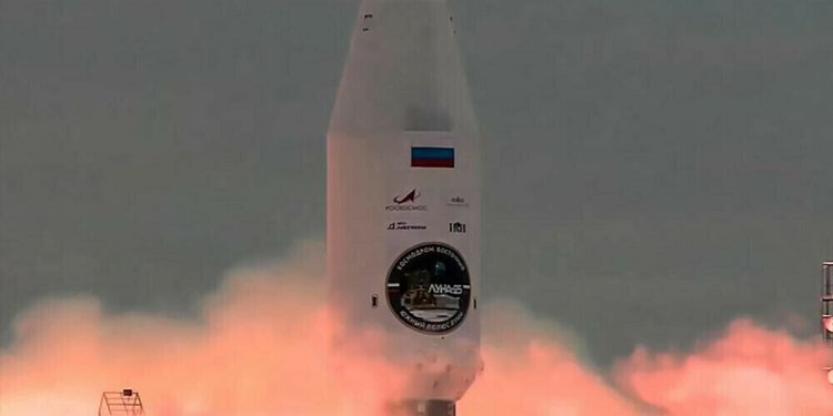 russia's-luna-25-probe-crashes-on-the-moon:-roscosmos-–-mm-news
