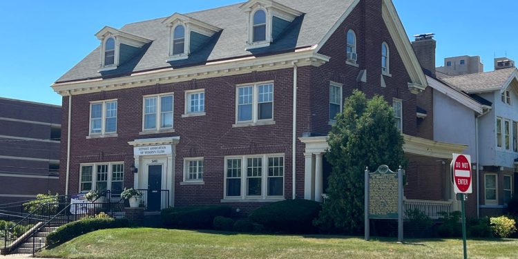 detroit-wins-preservation-grant-for-black-women's-clubhouse-on-ferry-street