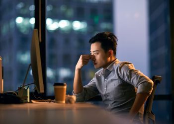 companies-are-cutting-salaries-for-new-hires-as-workers'-pay-expectations-hit-record-highs