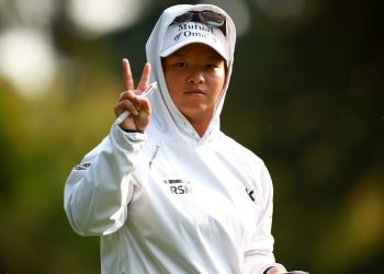 american-megan-khang-takes-clubhouse-lead-in-second-round-of-cpkc-women's-open