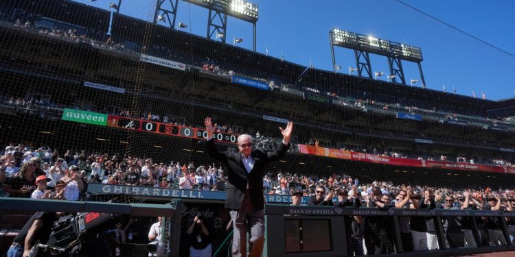 mike-murphy-makes-history-as-sf-giants-wall-of-fame-inductee-–-the-mercury-news