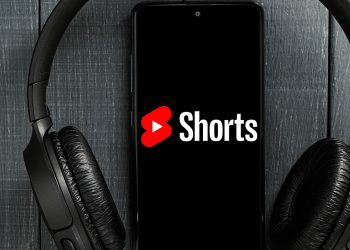 youtube-explains-how-shorts-algorithm-works-–-search-engine-journal
