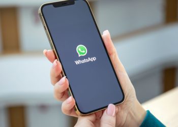 how-to-send-hd-photos-without-losing-quality-on-whatsapp-for-iphone?