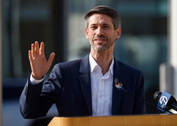 san-jose-mayor-wants-meta,-snapchat-and-tiktok-to-shut-down-sideshow-content