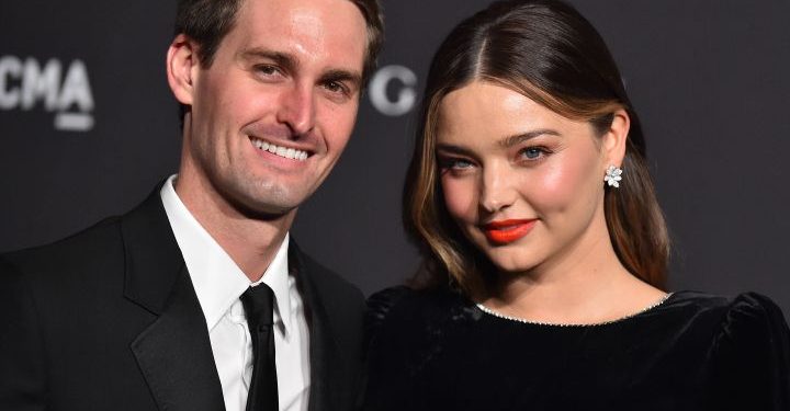 miranda-kerr-is-pregnant-with-her-fourth-child,-expecting-baby-no.-3-with-evan-spiegel