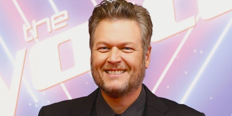 former-'voice'-coach-blake-shelton-reveals-huge-award-news-on-instagram