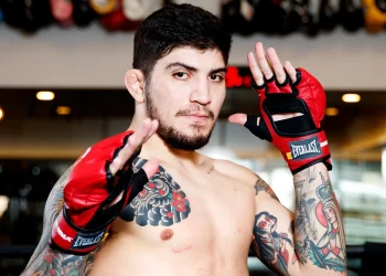 watch:-conor-mcgregor's-teammate-chokes-out-popular-twitch-streamer-adin-ross