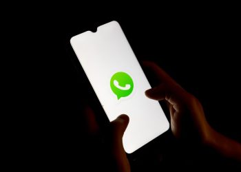 whatsapp-now-supports-hd-photos-and-video-–-the-verge