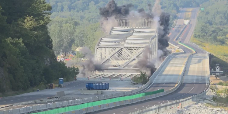 rocheport-bridge-demolition-on-vimeo