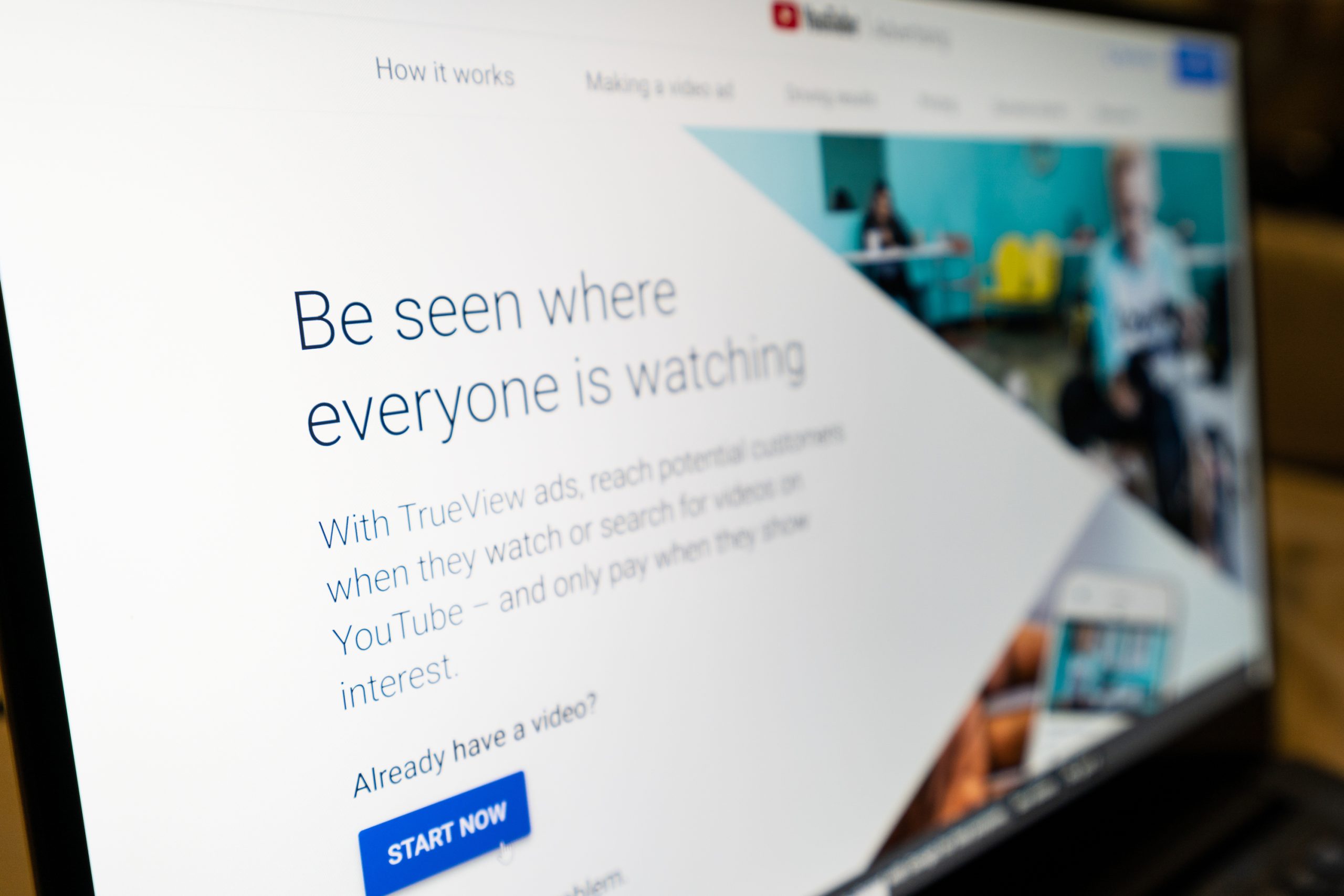 youtube-announces-ai-powered-creative-guidance-in-google-ads