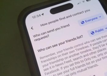 what-the-tech?-how-changing-2-facebook-settings-can-help-protect-your-privacy