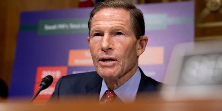 senator-subpoenas-saudis-for-liv-pga-tour-deal-documents-–-swingu-clubhouse