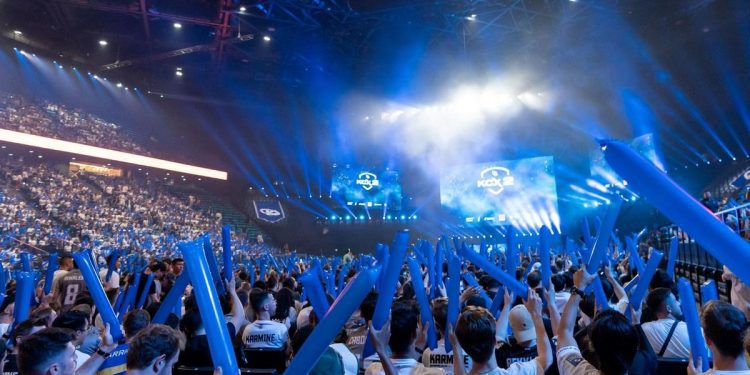 de-twitch-a-la-defense-arena,-le-club-d'e-sport-karmine-corp-remplit-les-salles-–-le-figaro