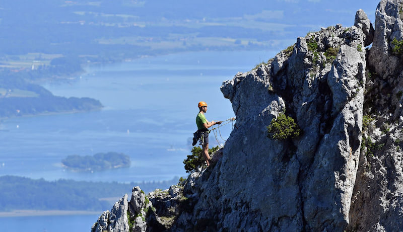 man-falls-300-feet-to-his-death-after-issues-on-famous-instagram-ladder-in-austrian-mountains