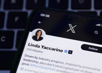 twitter-/-x-is-losing-daily-active-users-ceo-linda-yaccarino-confirmed-it.-|-mashable