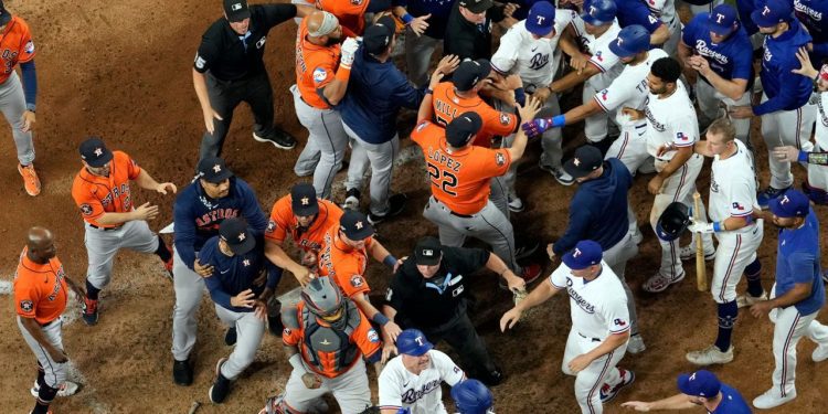 abreu,-baker,-garcia-ejected-from-alcs-game-5-as-benches-clear-–-spectrum-news