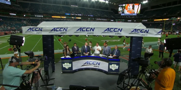 accn-huddle-jeremy-shockey-interview-10.22-on-vimeo
