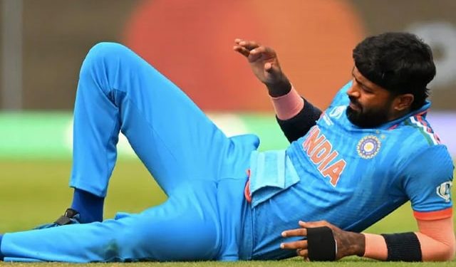 suryakumar-yadav-or-mohammed-shami,-who-will-replace-injured-hardik-pandya?