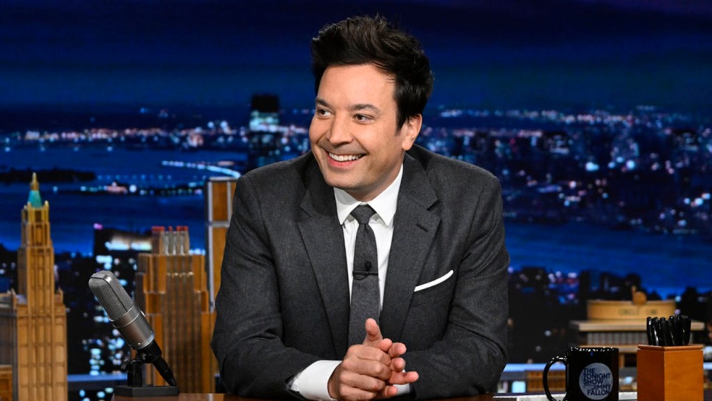 'the-tonight-show-starring-jimmy-fallon'-names-new-head-writer-–-the-hollywood-reporter