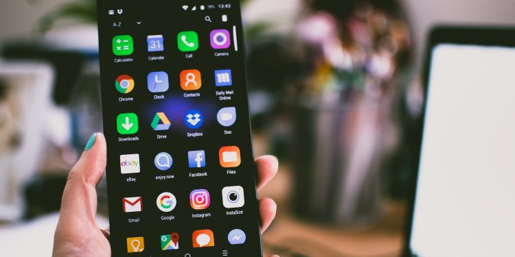 kenyan-startup-enables-whatsapp-commerce-in-africa