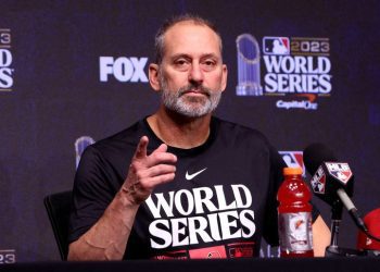 baseball-'it's-real':-diamondbacks-ready-to-silence-critics-says-lovullo-–-win-98.5