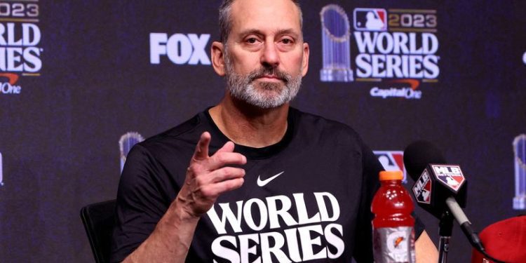 baseball-'it's-real':-diamondbacks-ready-to-silence-critics-says-lovullo-–-win-98.5
