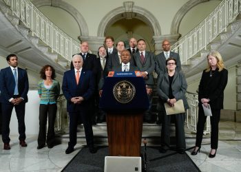 adams-launches-new-whatsapp-channel-to-communicate-directly-with-new-yorkers