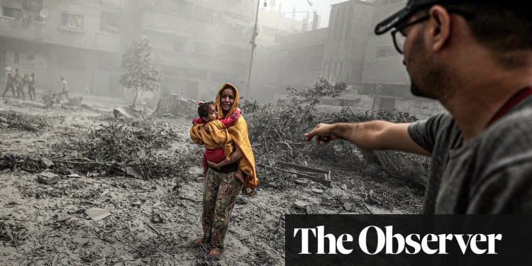 'lord,-where-do-we-go?'-gaza's-social-media-voices-begin-to-fall-silent-|-israel-hamas-war