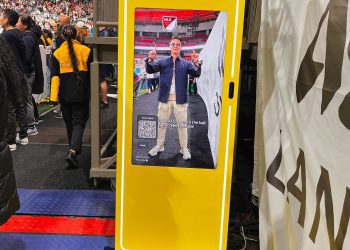 asahi-super-dry-and-snapchat-bring-ar-experience-to-vancouver-soccer-fans-–