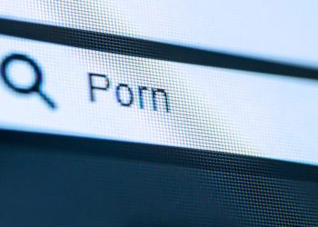 a-youtube-bug-is-allowing-users-to-upload-hardcore-porn-–-gizmodo
