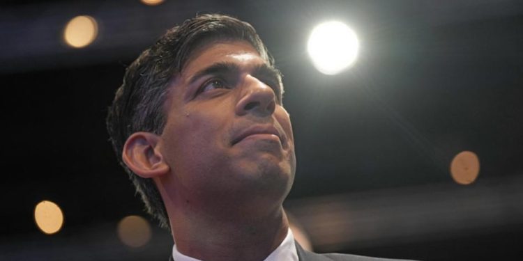 sunak-says-he-is-'expansively'-helping-covid-19-inquiry-after-whatsapp-claims-–-alloa-advertiser