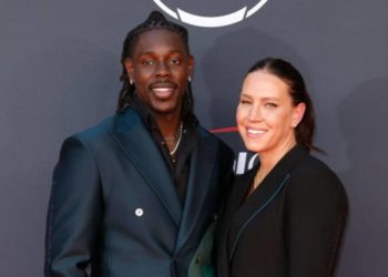 bucks-traded-jrue-holiday-to-trail-blazers-while-he-was-napping,-his-wife-reveals-in-…-–-cbs-sports
