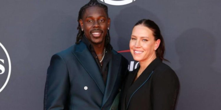 bucks-traded-jrue-holiday-to-trail-blazers-while-he-was-napping,-his-wife-reveals-in-…-–-cbs-sports