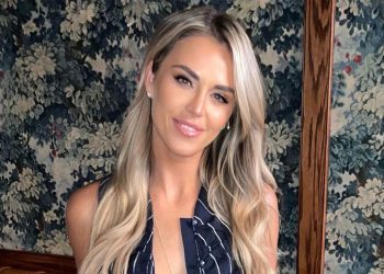 olivia-flowers-stuns-in-a-head-turning-black-minidress-with-a-sparkly-bralette-front-(pics)