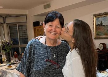 israel-hamas-war:-grandmother-killed,-hamas-uses-her-phone-to-post-to-facebook-–-nz-herald