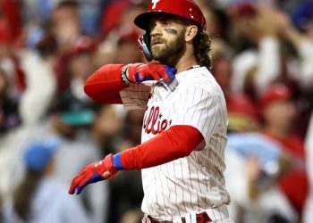 mlb-playoffs:-bryce-harper-answers-orlando-arcia-with-his-bat-as-phillies-crush-braves