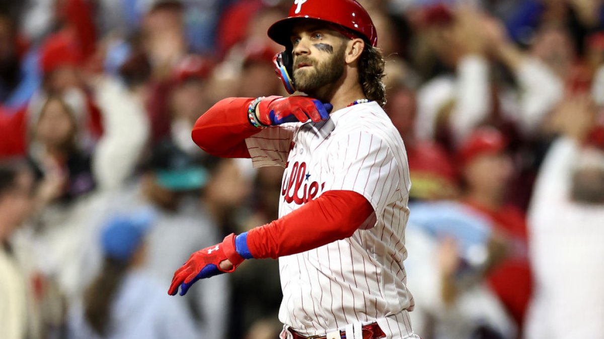 mlb-playoffs:-bryce-harper-answers-orlando-arcia-with-his-bat-as-phillies-crush-braves