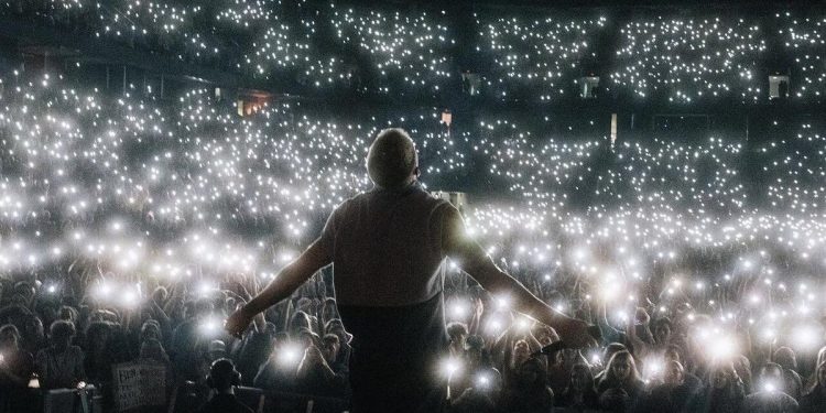 macklemore-thanks-fans-on-instagram-after-concert-in-spokane-–-khq.com