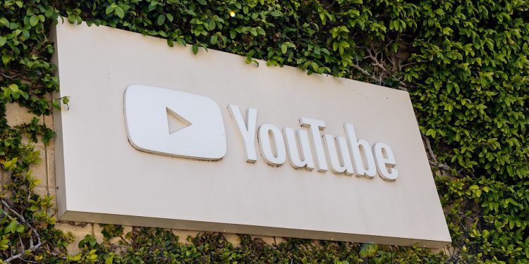 youtube-unveils-major-update-including-dozens-of-new-features-–-search-engine-journal