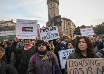 meta-to-limit-some-facebook-comments-on-israeli,-and-palestinian-posts