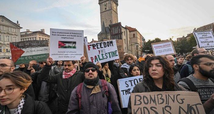 meta-to-limit-some-facebook-comments-on-israeli,-and-palestinian-posts