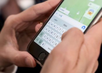how-to-send-disappearing-voice-messages-in-whatsapp-–-lifehacker